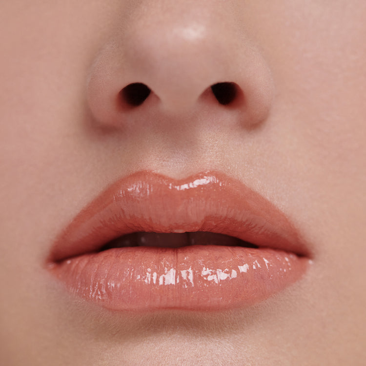 PATENT POUT MEGA PLUMPING LIP GLOSS
